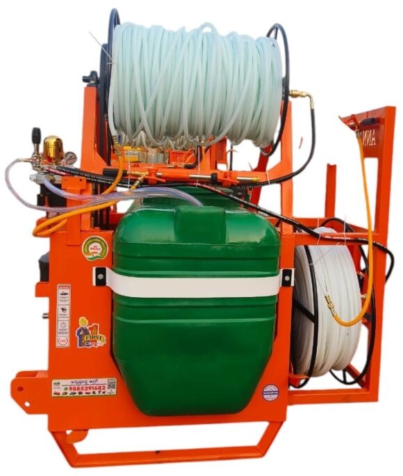 DOUBLE AUTO ROLLER 500 LTR TANK MOUNTED SPRAYER